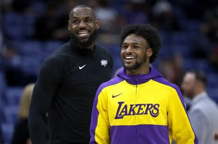 Lori Mack Viral Bronny James Girlfriend Peyton Instagram