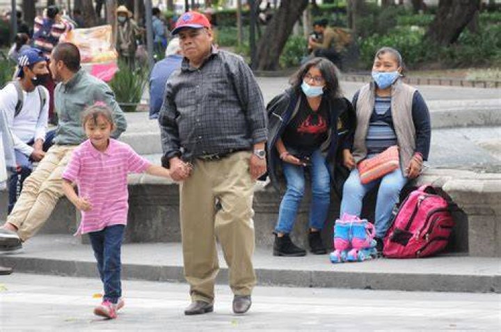 Los hombres "estorban en la cama" la lecci&oacute;n que Cynthia Klitbo