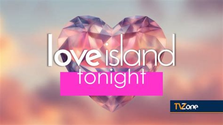 Love Island: SR4 on ITV2, Laura Anderson