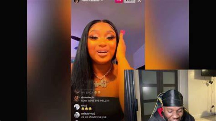 Lovely Peaches Shows her Kitty To NicoleTV on Instagram Live! YouTube