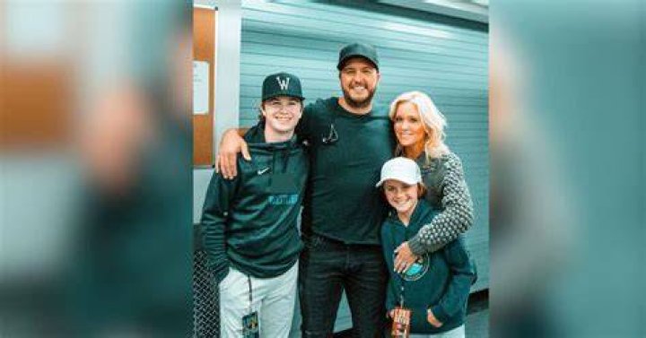 LUKE BRYAN&rsquo;S KIDS MEET THOMAS BOYER BRYAN & TATUM CHRISTOPHER BRYAN