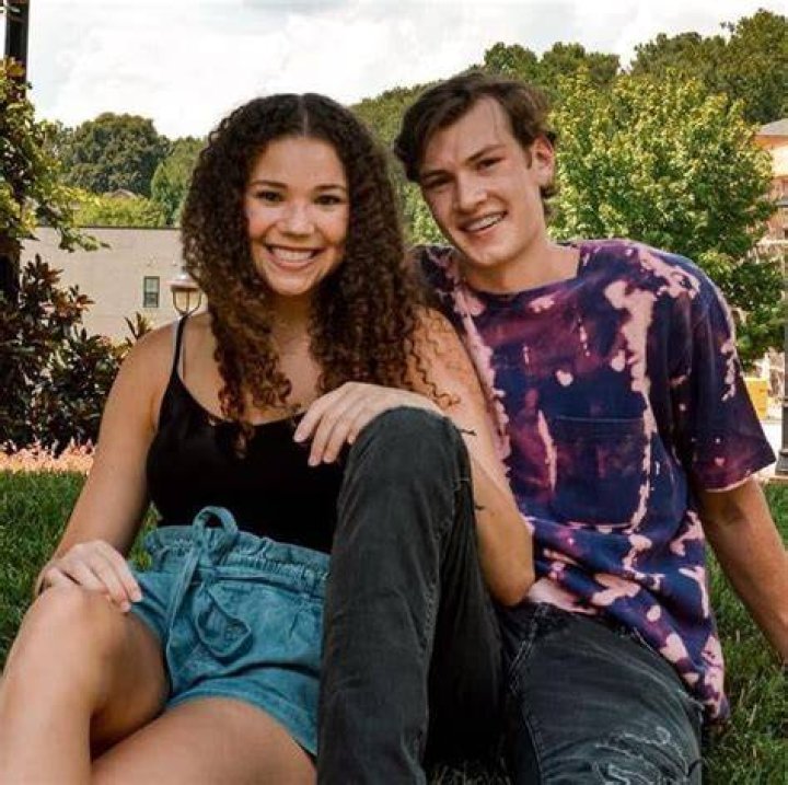 Madison Haschak Wiki, Age, Boyfriend, Height, Net Worth, Birthday