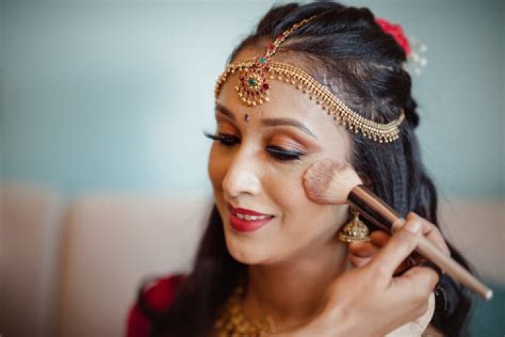 Makeup Artist in Goa Gloria Samuel Makeup Artist Weddings De Goa