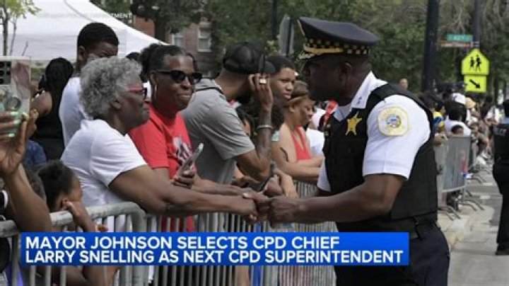 Mayor Brandon Johnson introduces Larry Snelling as pick for next