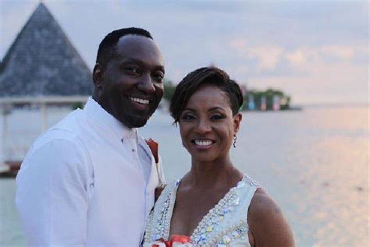MC Lyte Gets Married In Private Ceremony Over The Weekend Majic 102.3