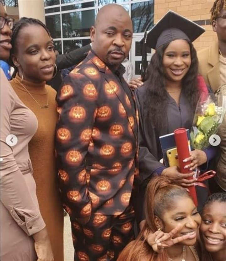 MC Oluomo Biography, Wikipedia, Age, Net Worth, Wife, Family