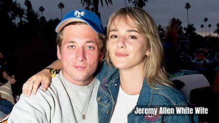 Meet Jeremy Allen White Family Famous Relatives Covered