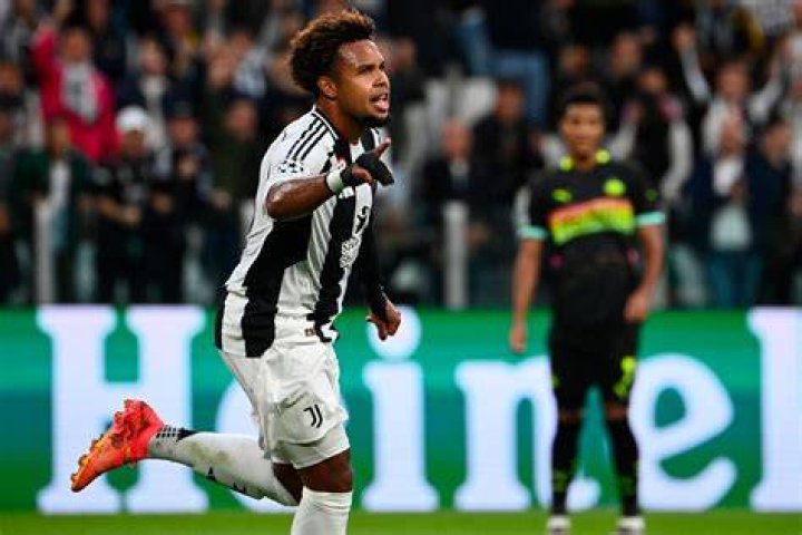 Meet Juventus Midfielder Weston Mckennie girlfriend Laura Rypa Are
