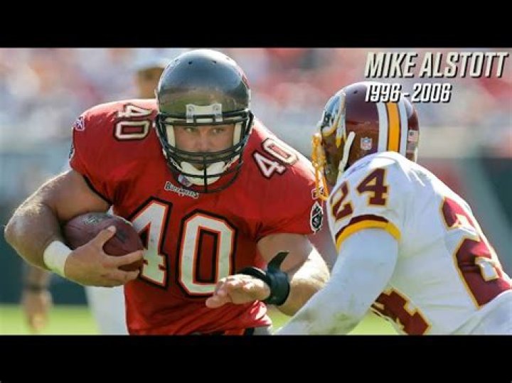 Mike Alstott Career Highlights Mike Alstott runs at you full speed
