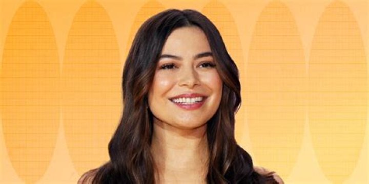 Miranda Cosgrove Nude Photos & Videos 2024 TheFappening
