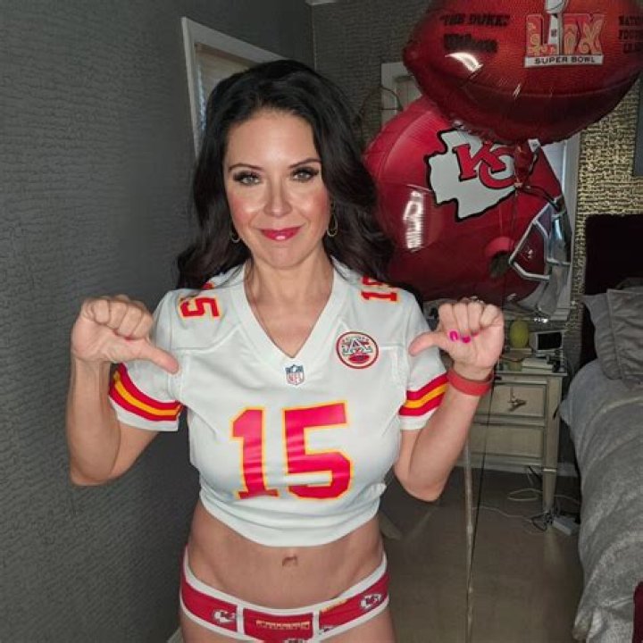 Mrs Poindexter Real Name Is Tiffany Poindexter Onlyfans Model Earns