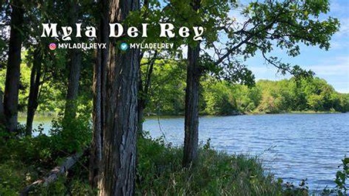MYLA DEL REY 🌲 / myladelrey leak pics and videos