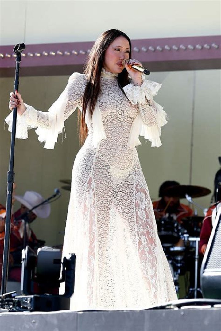 Noah Cyrus Nude Album Girls