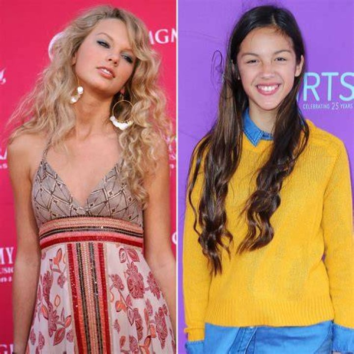 Olivia Rodrigo Sings Taylor Swift, No Doubt & "drivers license" in a