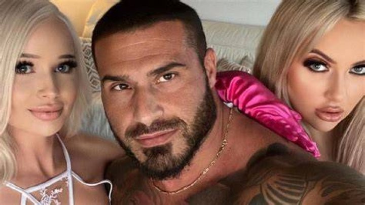OnlyFans models, sex workers feel pinch of sluggish economy Noti Group