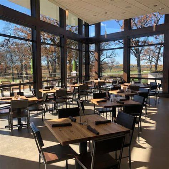 Open now Fidofriendly restaurant and bar in Addison called Lazy Dog