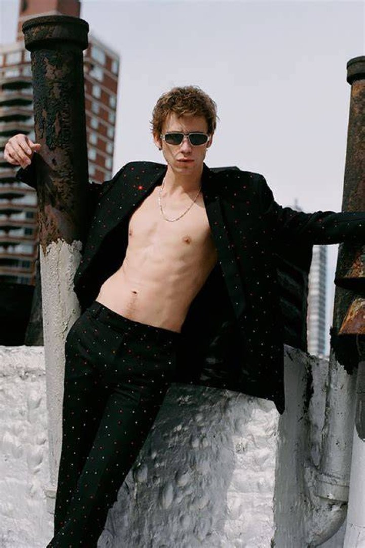 Owen Teague during his shoot (Source Moviefone)