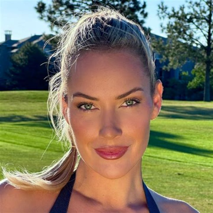 Paige Spiranac's rival Grace Charis sports sexy outfit that outshines