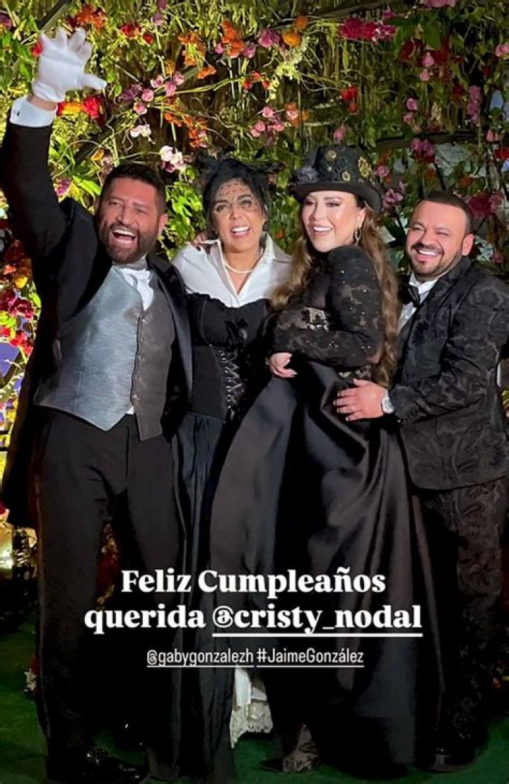 Pancho Barraza y su esposa Gaby presumen su relaci&oacute;n en el video de 'La