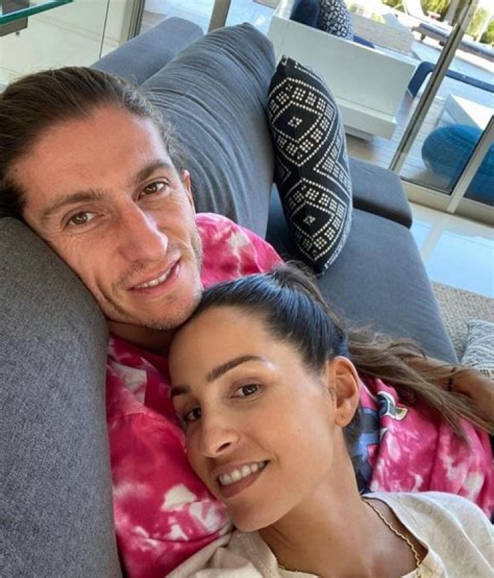 Patricia Kasmirski, wife of Filipe Luis Filipe luís, Michael kors