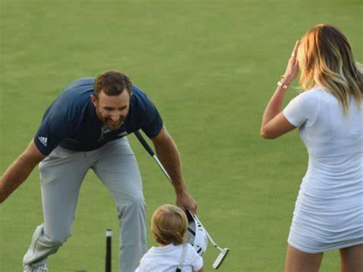 Paulina Gretzky Nearly Flashes Camera At US Open The Hollywood Gossip
