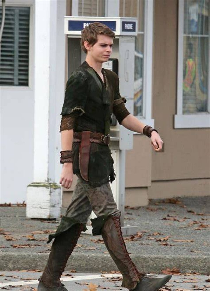 Peter Pan (Robbie Kay), Carmelo-maika