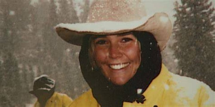 Peyton Tuthill Foundation gives scholarships to students affected by