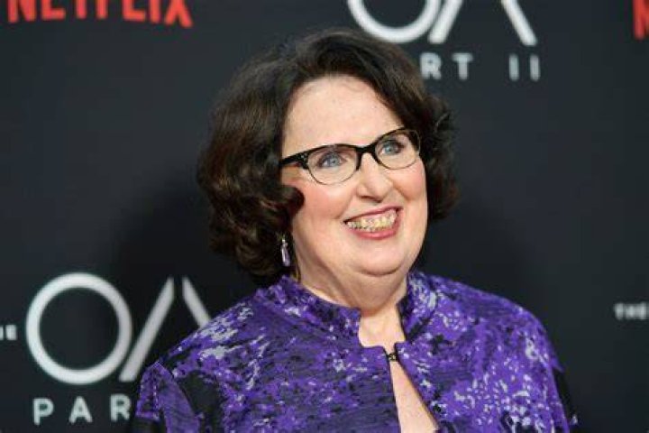 Phyllis Fierro Celebrity Facts And Profile Of Ralph Macchio&rsquo;s Wife