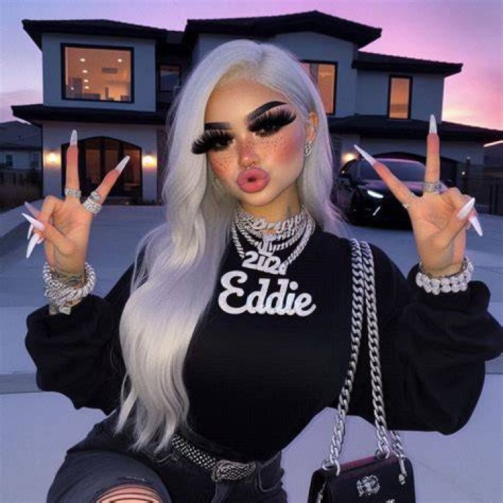 Pin on Baddie