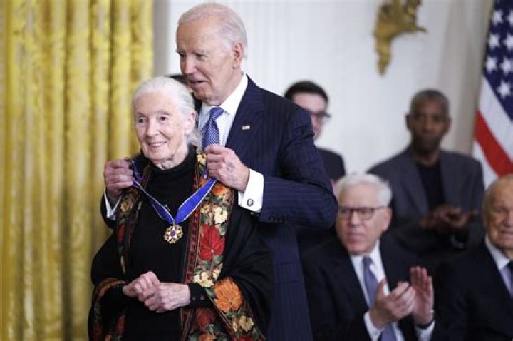 Presidential Medal Of Freedom Recipient, Carmelo-maika