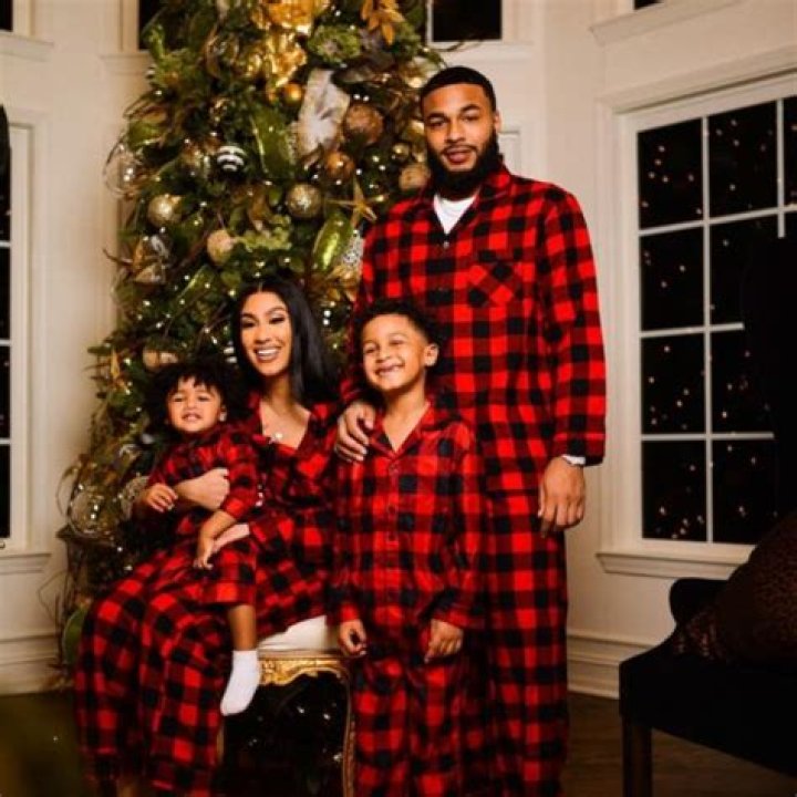 Queen Naija Wiki, Bio, Children, Songs, Age, Husband, Albums, Parents