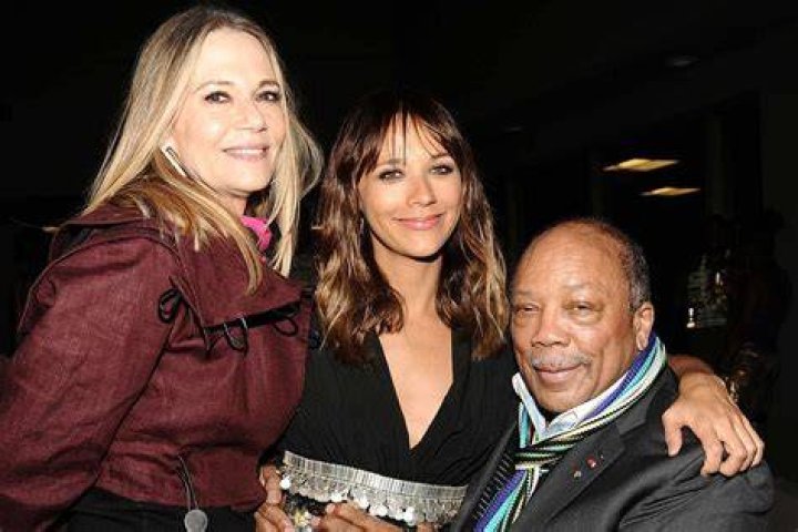 Rashida Jones Biograf&iacute;a, padres, edad, fotos en bikini, pel&iacute;culas y