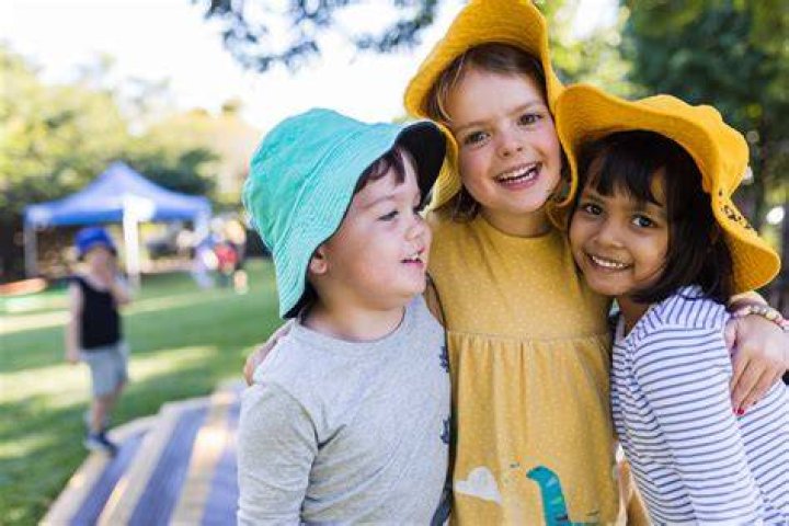 Red Children Meet Marsha Shields, Connie Mcnab, And Lynda