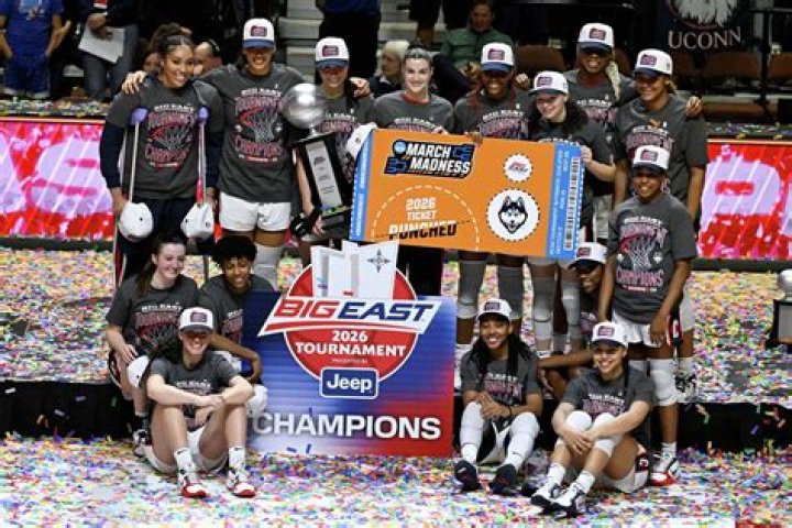 Reliving Tom Izzo&rsquo;s Best NCAA Tournament Wins Part 2 The Only Colors