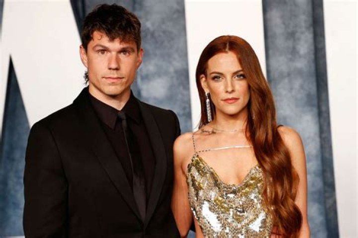 Riley Keough 2023 Husband, net worth, tattoos, smoking & body