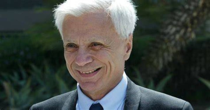 Robert Blake, actor of "Baretta" and "Lost Highway," dies at 89