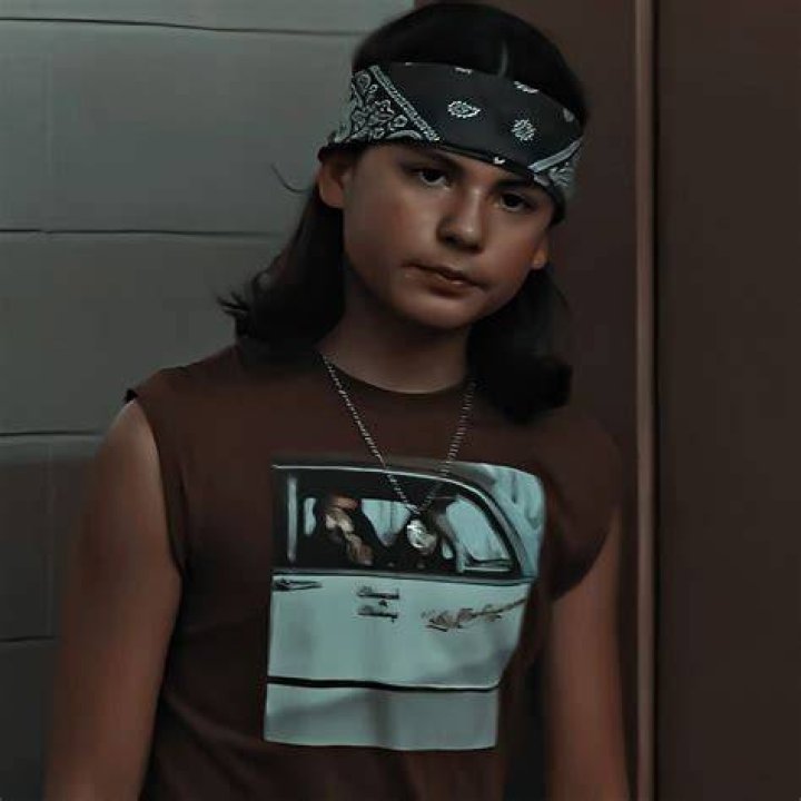 Robin Arellano em 2022 Todos os filmes de terror, Wallpaper crian&ccedil;as