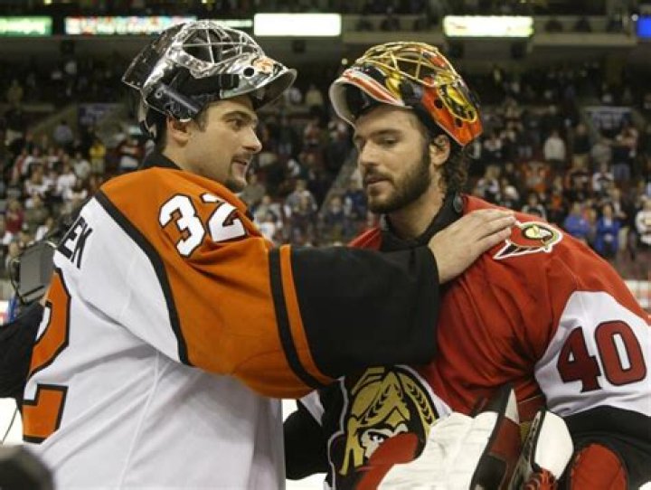 Roman Cechmanek Death: The Olympic Gold Medalist and NHL Star Who Died at 52 1 Roman Cechmanek Death: The Olympic Gold Medalist and NHL Star Who Died at 52