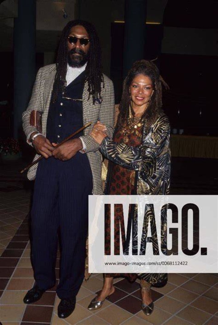 ROSALIND CASH with husband Felipe.1993.(Credit Image © Lisa Rose/Globe