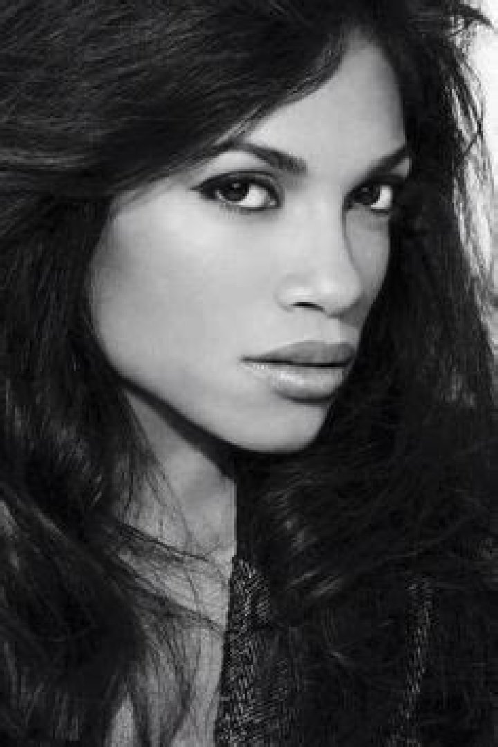 Rosario Isabel Dawson (1979 ) &bull;