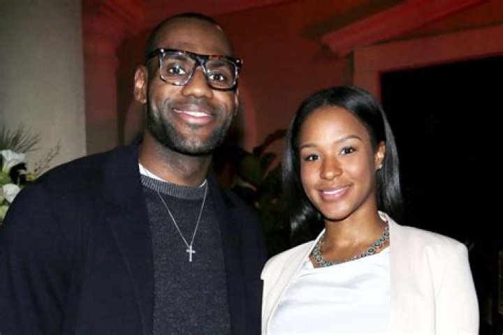 Rumors swirling that Lebron, wife are expecting third child Page Six