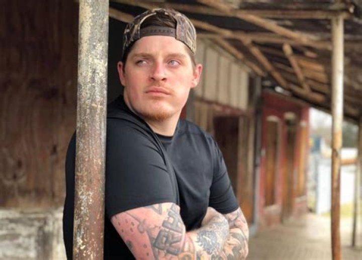 Ryan Upchurch's net worth, age, real name, wife, merch, songs, profiles