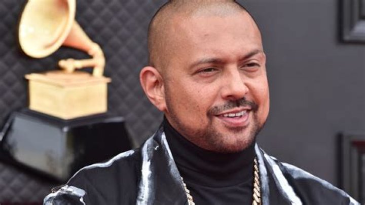 Sean Paul's Wife Jodi Shares Hilarious Wedding Photo To Celebrate 8th