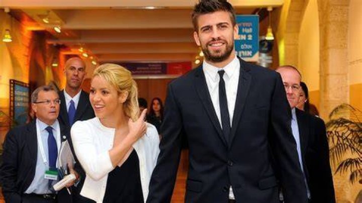 Shakira biography, age, husband, net worth, height, kids, family