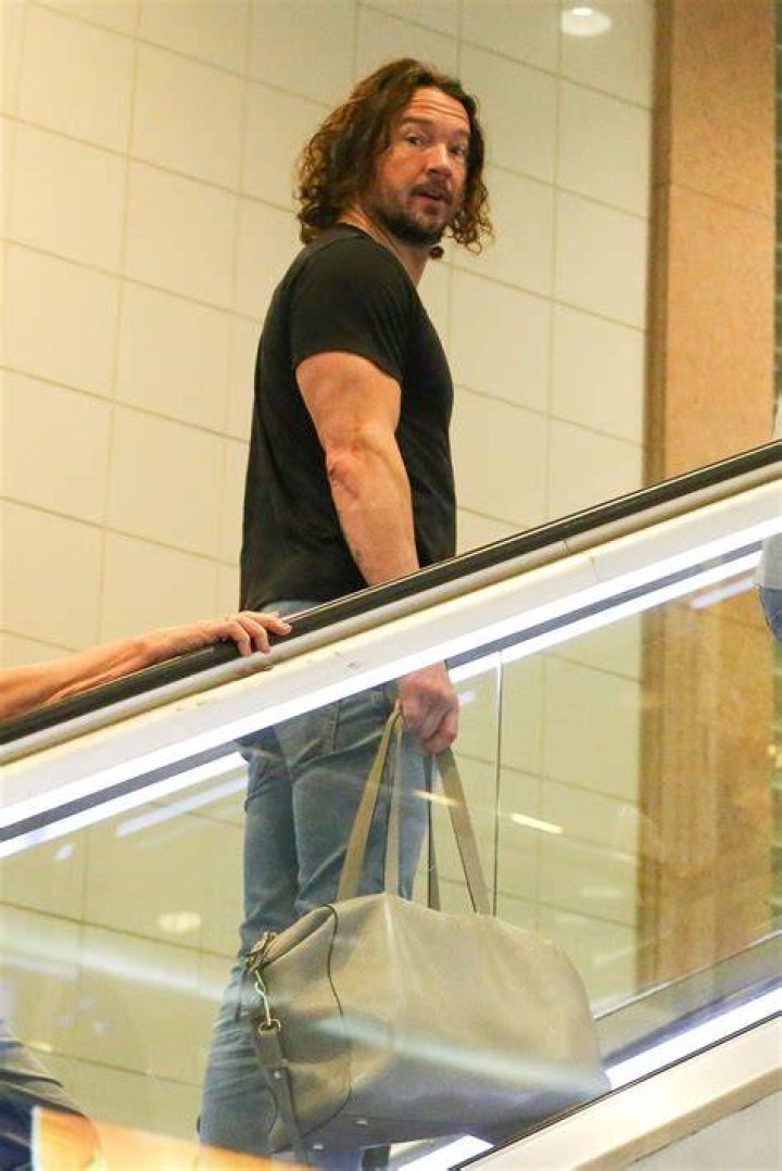 Shamed Hillsong pastor Carl Lentz looks unrecognizable with disheveled