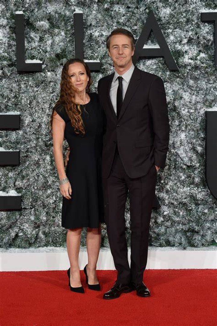 Shauna Robertson Bio, Facts, Family Life of Canadian Film Producer