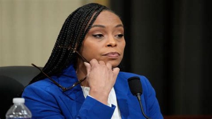 Shontel Brown Shontel Brown
