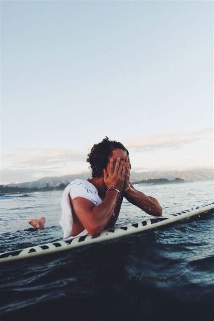 Sign up Tumblr Surfer lifestyle, Surfer dude, Surfer boys