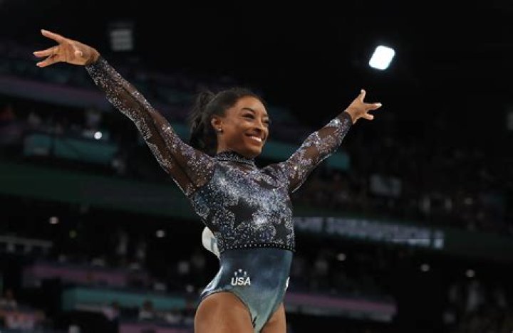 Simone Biles&rsquo; Mother Had the Most Heartwarming Reaction to Her First