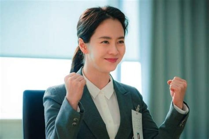 Song Ji Hyo Talks About Making Chilling Transformation In New Film